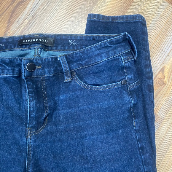 4/$16 Liverpool Jeans - Picture 7 of 11